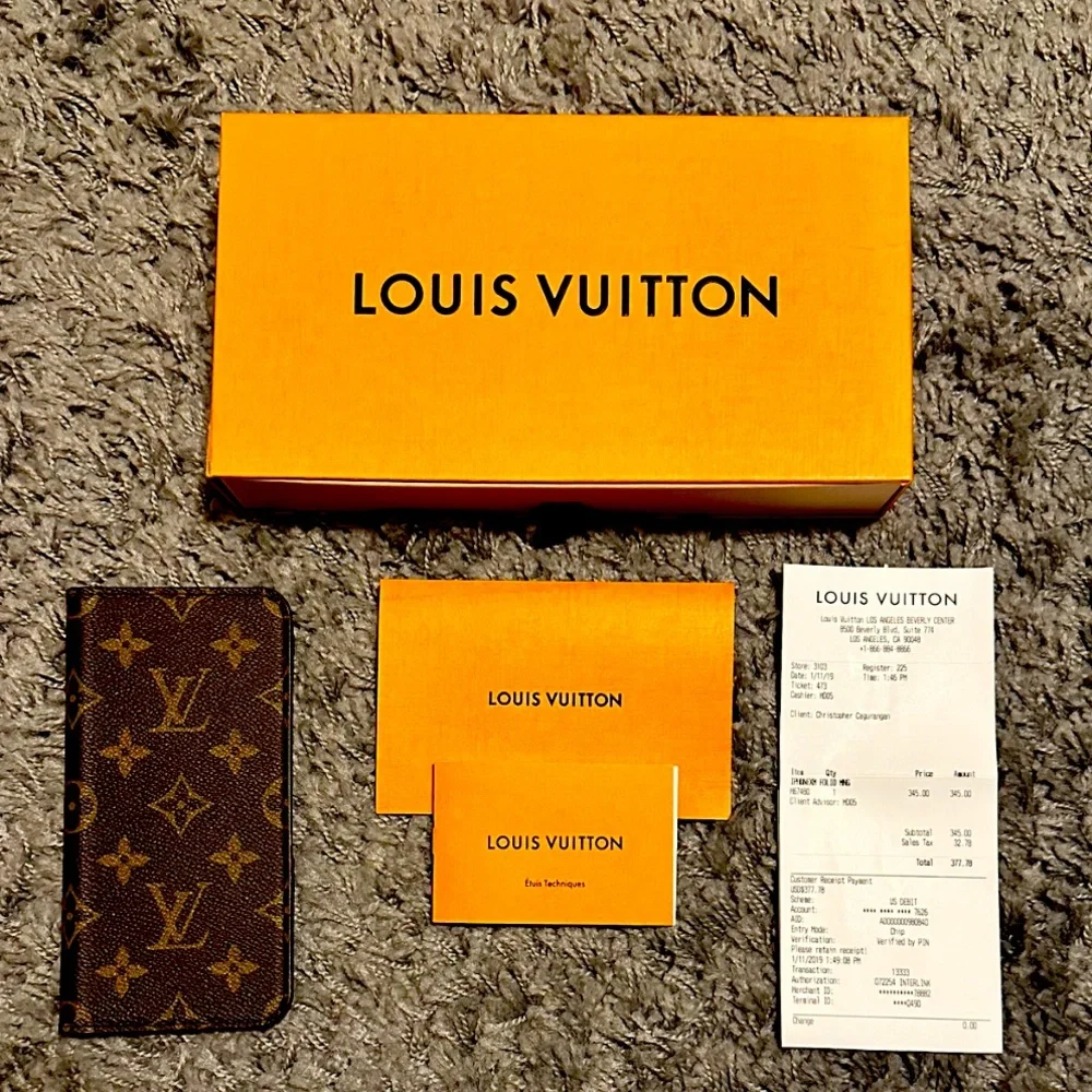 Louis Vuitton iPhone XS Max folio